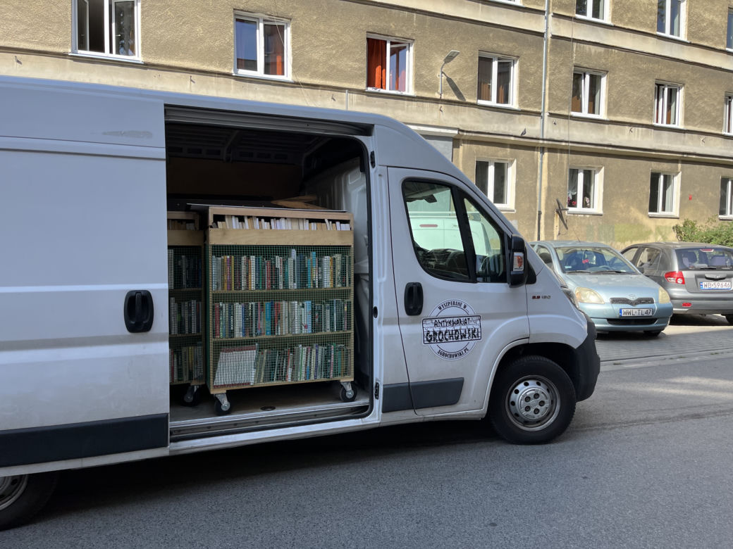 Antykwariat Grochowski przy ul. Kickiego 