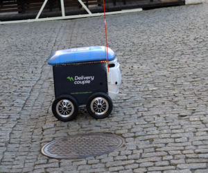 Jedzenie przywiezie ci...robot! W Lublinie pracują już roboty - dostawcy!