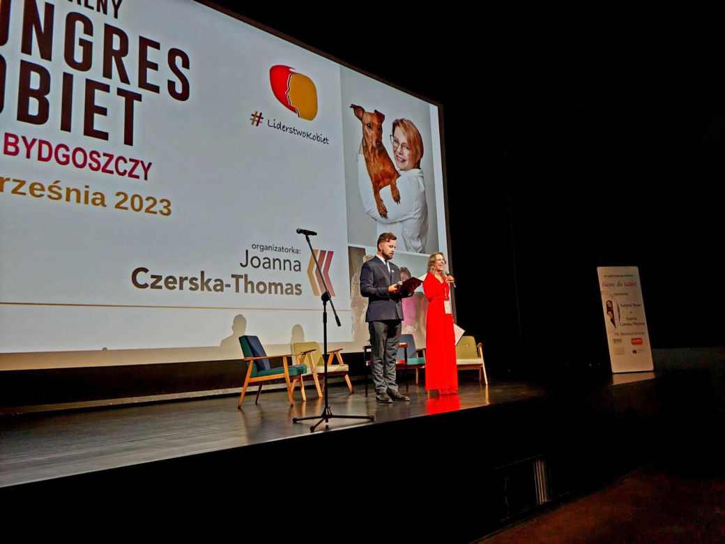 W Bydgoszczy trwa Kongres Kobiet. Na scenie przedsiębiorczynie i społeczniczki. Jest też Katarzyna Bosacka [GALERIA]