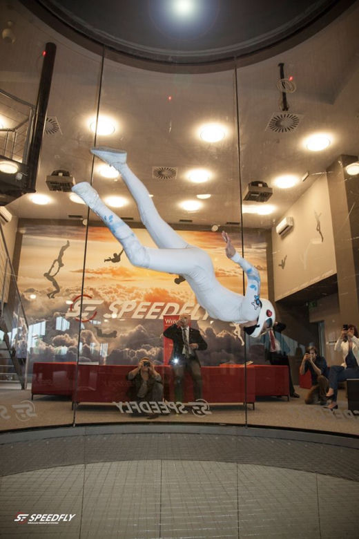 Maja Kuczyńska w tunelu aerodynamicznym Speedfly