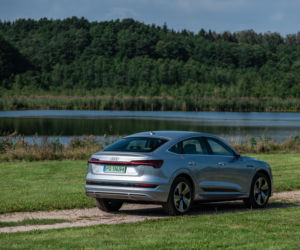Audi e-tron Sportback 55 quattro S line (Florett Silver)