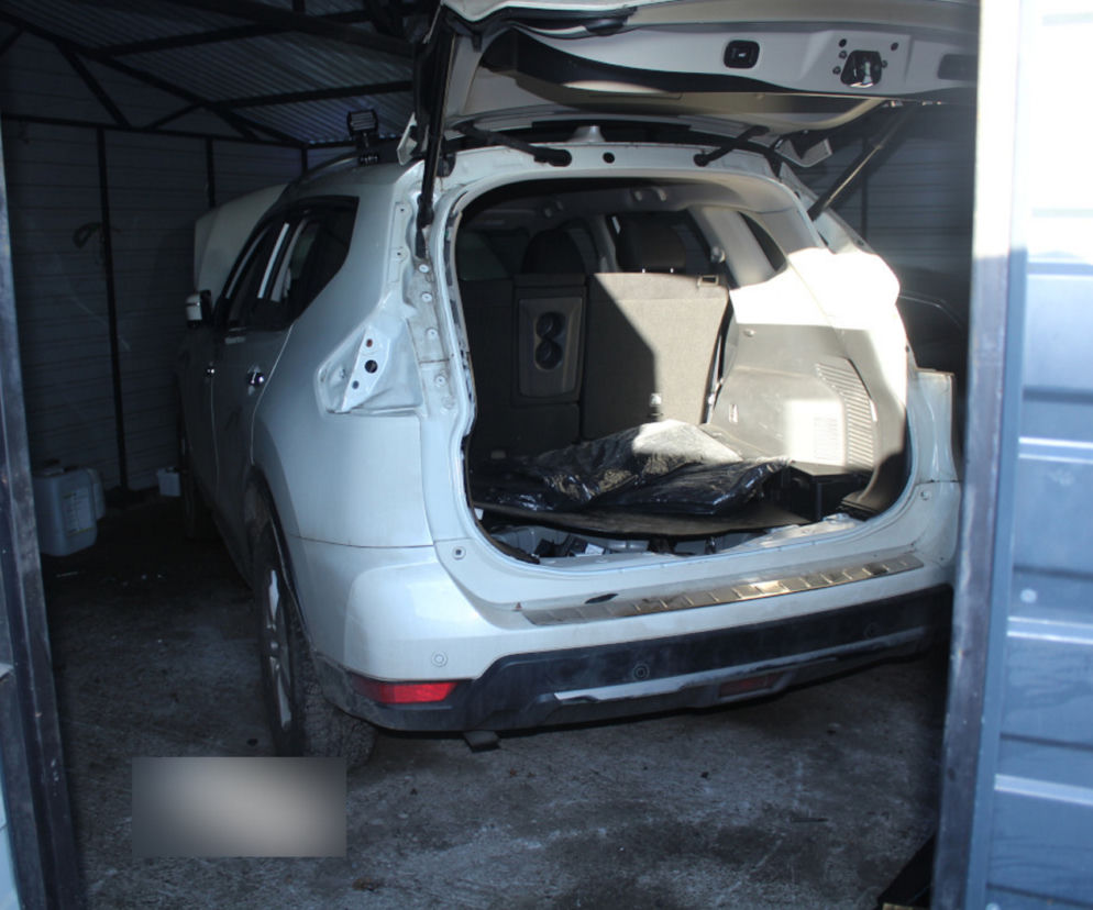 Kradzione samochody i marihuana. Dwóch paserów w rękach policji