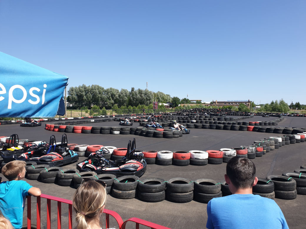 Eska Summer City na torze kartingowym Sadkarting