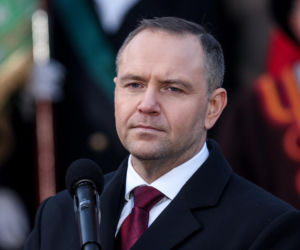 Najwięksi polityczni zwycięzcy i przegrani roku 2025