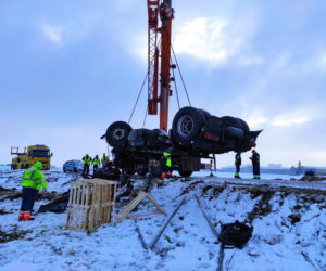 Poznań: Kierowca ciężarówki nie miał szans! Zniszczenia na A2 są ogromne 