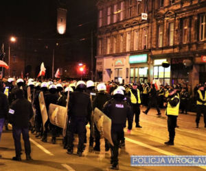 Marsz Niepodległości we Wrocławiu. 11 osób usłyszało zarzuty