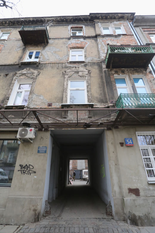 Łatwopalna Praga! Dwa pożary jednego dnia zabrały dach nad głową mieszkańcom ul. Stalowej