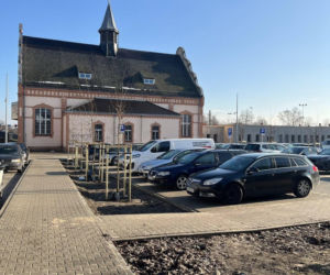 Parking przy Ćwiczni