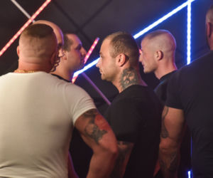 W Toruniu odbędzie się brutalna gala THE WAR. Zawodnicy powalczą na gołe pięści