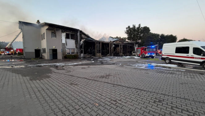Pożar hali magazynowej w Mszanie Dolnej