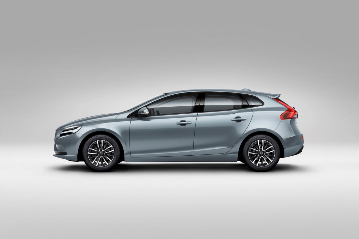 Volvo V40 lifting 2017