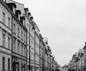 Ulica Leszno w Warszawie. Jej prawdziwe oblicze zaskakuje wielu