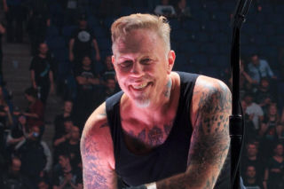 James Hetfield uderza w innych wykonawców? Metallica nie jest tu, jak niektórzy inni artyści, po to, żeby wpływać na was swoimi bzdurami