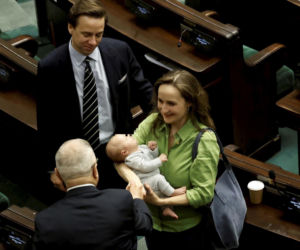 Bosakowie przyszli do Sejmu ze Stefankiem