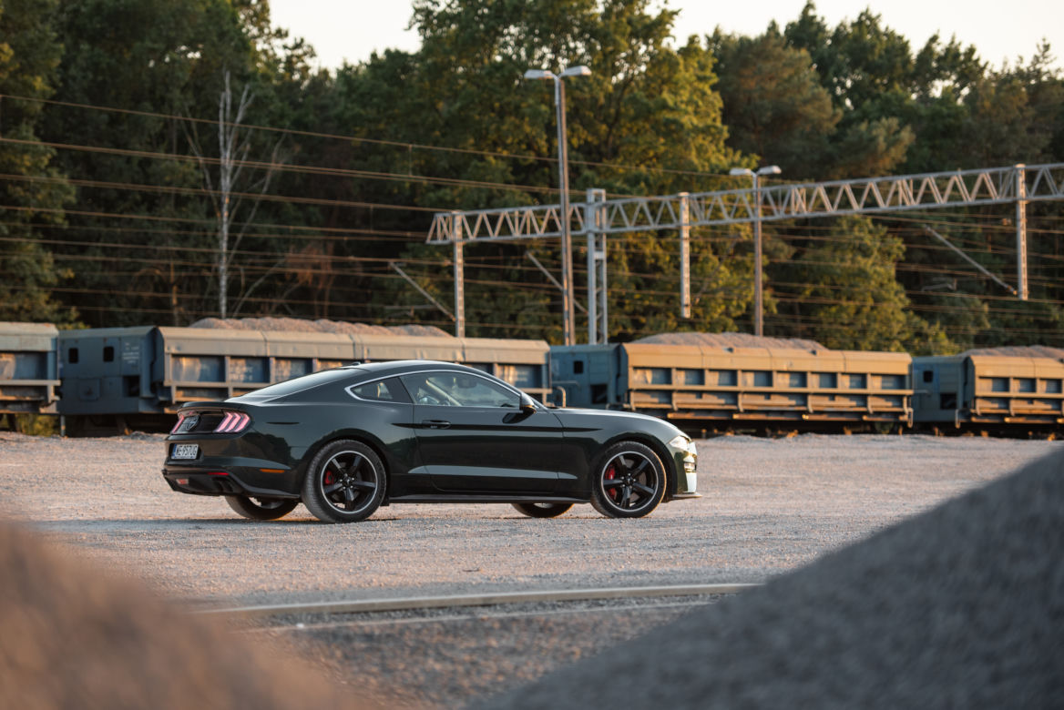 Ford Mustang Bullitt 5.0 V8 6MT