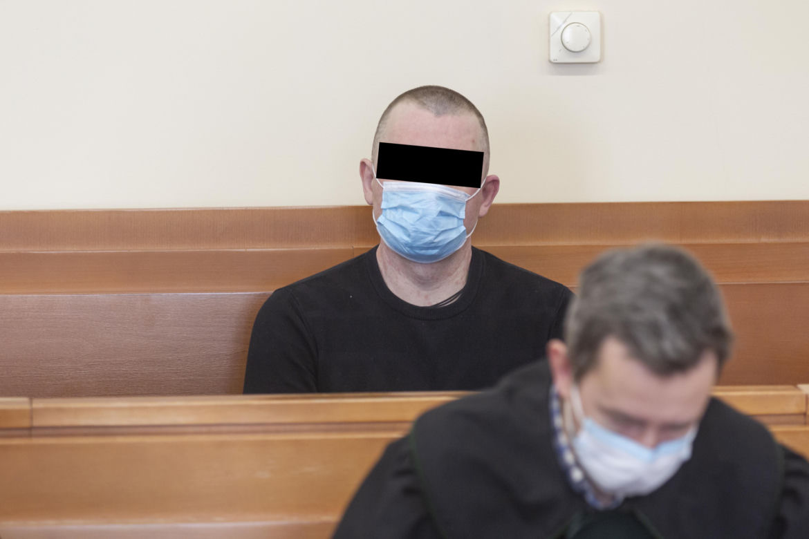 "Zastrzelił ukochaną z rewolweru". Zdjęcia podpięte pod Wrocław. Autor: Tomasz Golla. 