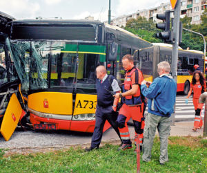 Autobusowa kraksa w Śródmieściu