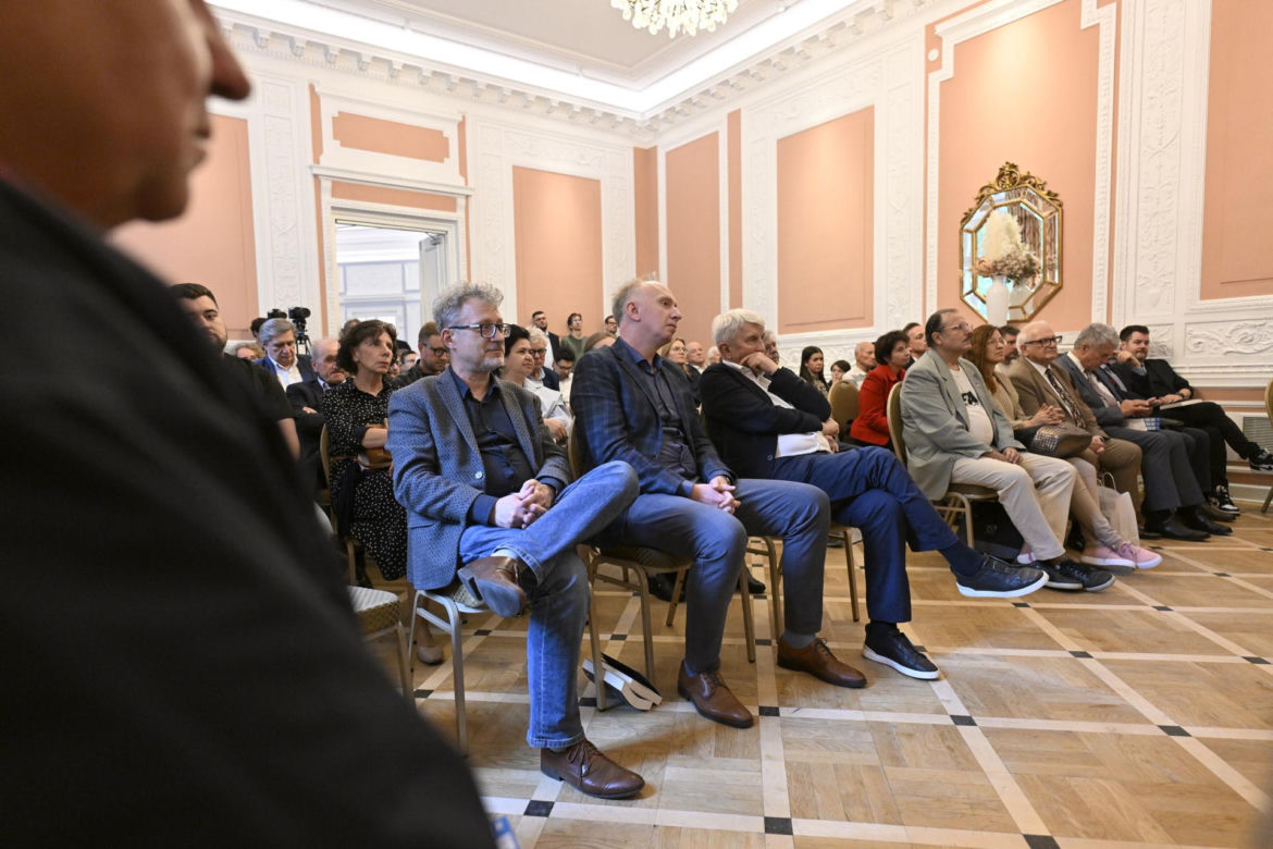 Spotkanie autorskie dotyczące książki "Alfabet Millera"