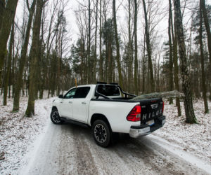 Toyota Hilux Selection 2.4 D-4D 4x4 - pomocnik Świętego Mikołaja