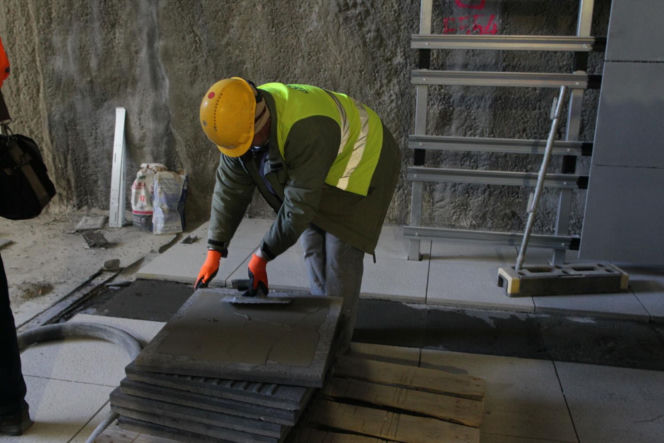 Rozbudowa warszawskiego metra. Trzy nowe stacje już w tym roku?