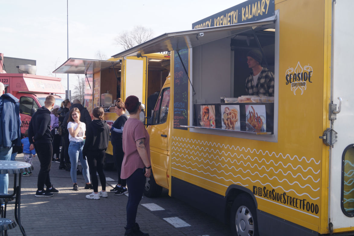 Food Truck Festival 2023 w Bydgoszczy. Wyjątkowe restauracje zaparkowały pod Torbydem [ZDJĘCIA]
