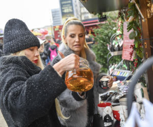 Monika Jarosińska i Ilona Felicjańska