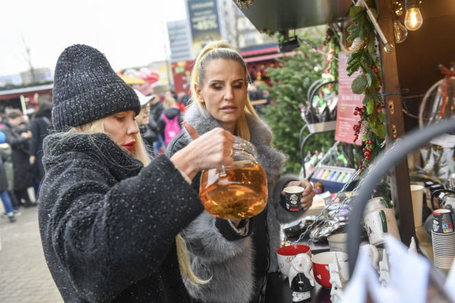 Monika Jarosińska i Ilona Felicjańska