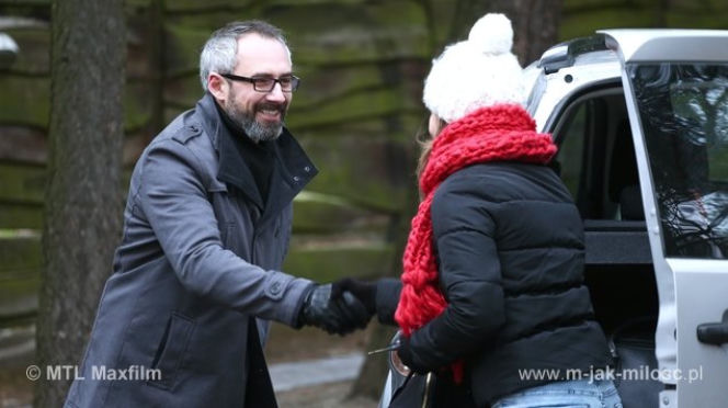 M jak miłość odc. 1134. Adam Werner (Jacek Kopczyński), Ola Makowska (Anna Mrozowska)