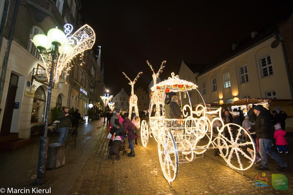 Świąteczne iluminacje w Olsztynie. Zobacz zdjęcia z poprzednich lat