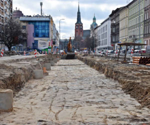 Przebudowa al. Wojska Polskiego - marzec 2022
