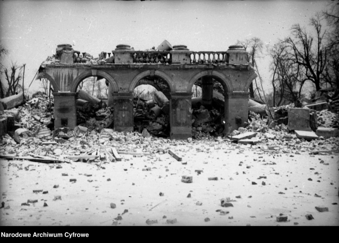 Upiorne wyzwolenie. 80 lat temu 17 stycznia 1945 do zniszczonej Warszawy weszli żołnierze 1 Armii WP