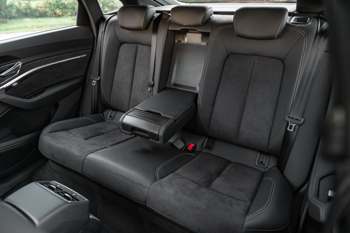 Wnętrze Audi e-tron Sportback 55 quattro S line