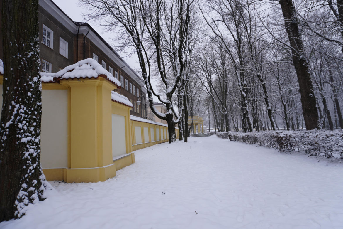 Białystok pod śniegiem. Tak prezentuje się zasypana stolica Podlasia