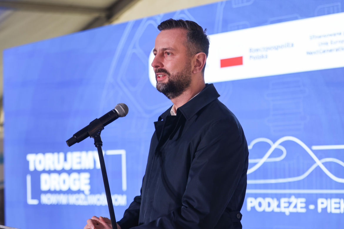 Rozpoczęła się budowa najdłuższego tunelu kolejowego w kraju. Powstaje w Małopolsce