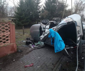 Tragedia na drodze w Kwieciszewie! Nie żyją trzy osoby! [ZDJĘCIA]