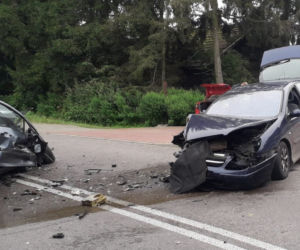 Kompletnie pijany zdemolował auta na trasie