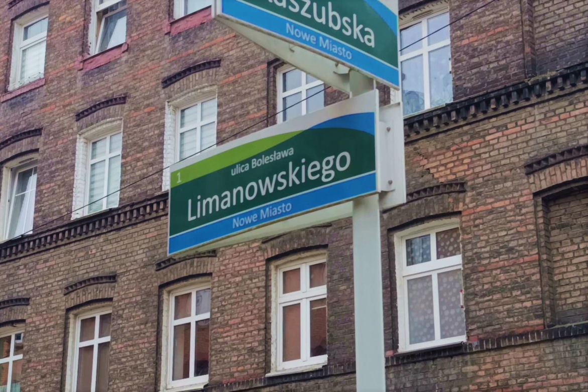 Historyczny napis odzyskał dawny blask