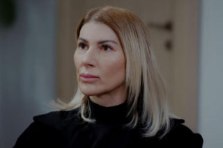 Dziedzictwo, odcinek 1030: Sinan uwierzy, że Ezgi straciła szansę na macierzyństwo i będzie chciał ją ratować. Aynur usunie się w cień