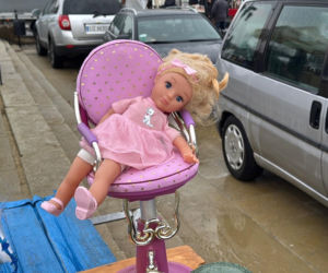 Lubelska Giełda Staroci wróciła po przerwie. Deszcz odstraszył tłumy, ale okazji nie brakowało