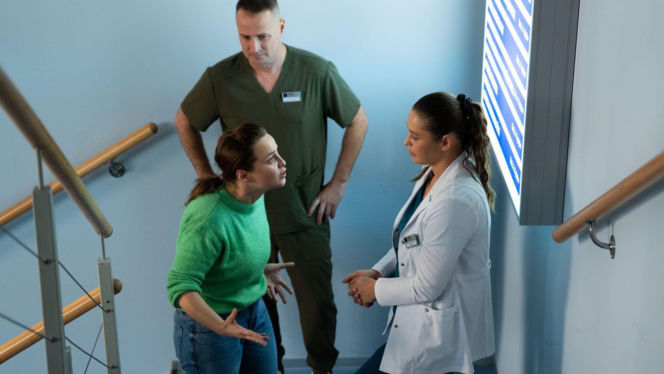 Na dobre i na złe odc. 980. Aleks/ Aleś (Paweł Małaszyński), Ava (Anna Gorajska),  Iga Kaczorowska (Anna Szymańczyk)