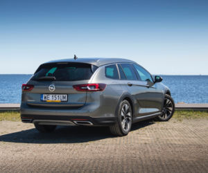 Opel Insignia Country Tourer 1.6 Turbo 200 KM A6
