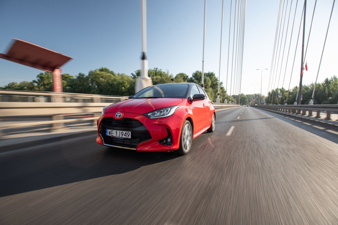 2020 Toyota Yaris 1.5 HYBRID Premiere Edition (Tokyo Fusion)