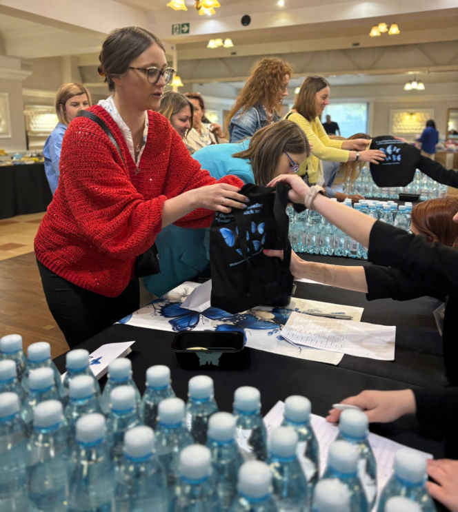 Świat Niebieskich Motyli w Starachowicach. Jak IV Ogólnopolska Konferencja zmienia rzeczywistość osób w spektrum autyzmu