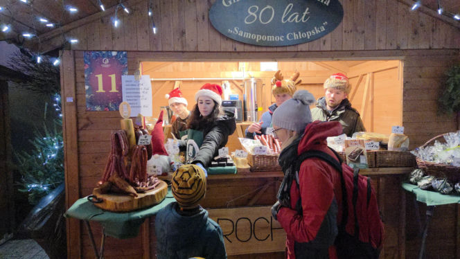 Magia świąt na kampusie Politechniki Bydgoskiej. Za nami coroczny jarmark