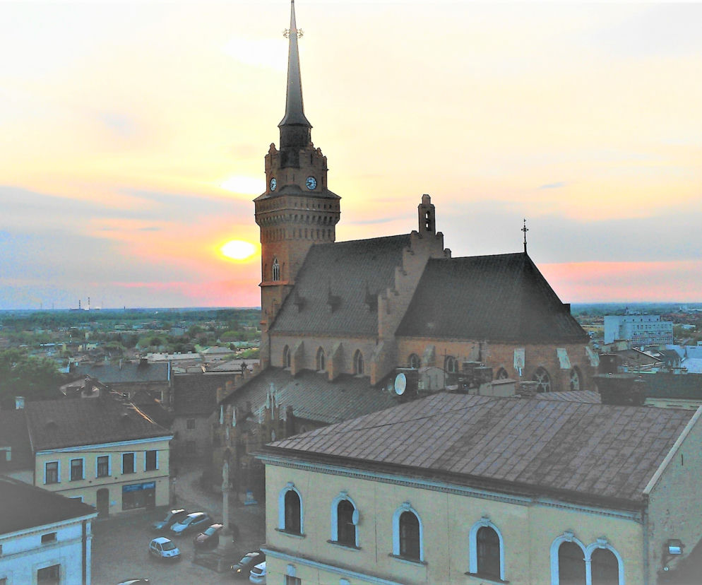 Abp Wiktor Skworc zrzeknie się tytułu honorowego obywatela Tarnowa?