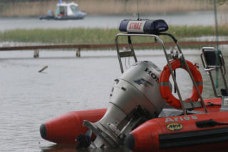 Tragedia na popularnym kąpielisku w Zielonce. Reanimowali mężczyznę 32 minuty. Nie przeżył