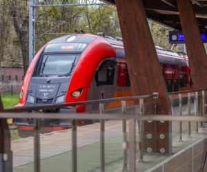 Miliardy złotych dla bydgoskiej Pesy. Spółka podpisała jedną z największych umów finansowych w swojej historii