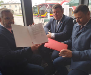 Przekazanie nowych autobusów
