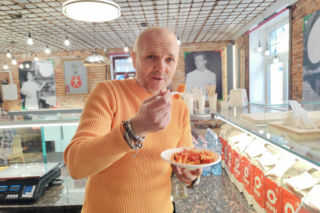 Makaron za 15 złotych w centrum Krakowa! Właściciel zdradza swój sekret na walkę z drożyzną