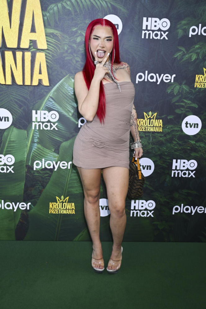 "Królowe przetrwania". Konferencja